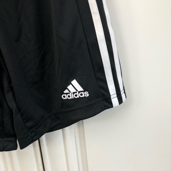 NWT Adidas Climalite kids shorts - Picture 2 of 10
